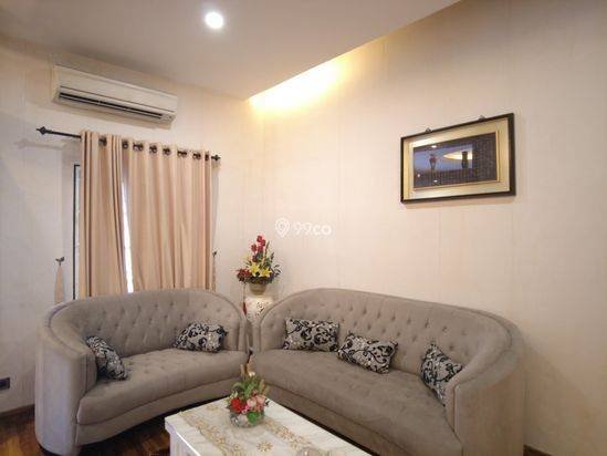 Villa di Komplek Grand Menteng Indah