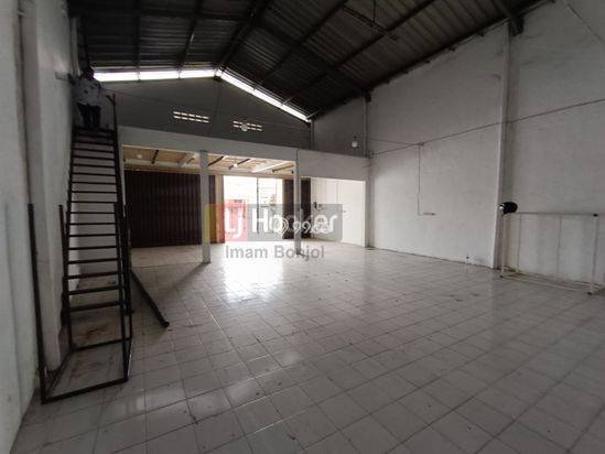 Sewa Gudang Cocok untukUsaha Jl Soekarno Hatta Semarang - 7466