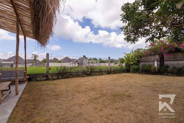 2 Bedroom Villa with Ricefield View for Rent in Umalas Bali