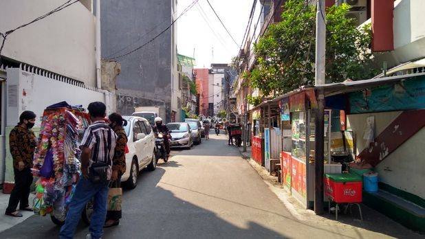 Ruko hoek siap pakai di Kelinci, Pasar Baru, Sawah Besar