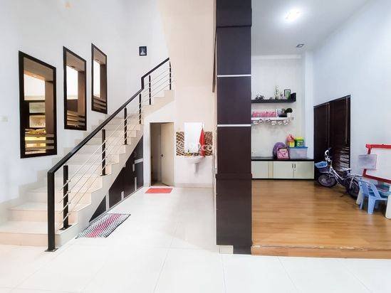 Villa di Komplek Cemara Asri