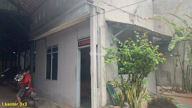 GUDANG DI JALAN MOCH TOHA BANDUNG