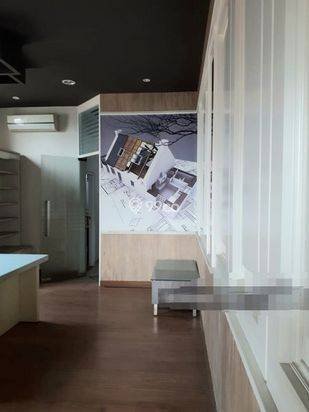Dijual Ruko Siap Pakai 3 Lantai Posisi Hoek Di Ruko Bizhub