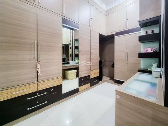 Villa di Komplek Cemara Asri