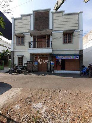 KOST DIJUAL: K141 2 lantai UMS Solo harga 2,5M ada rumah induk