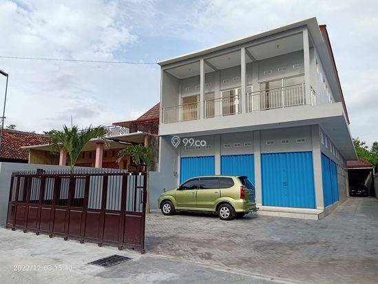 Ruang Usaha Plus Rumah Tinggal di Kalasan