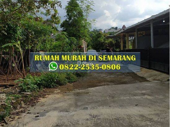 Rumah Pojok Modern Minimalis di Kota Ungaran Semarang