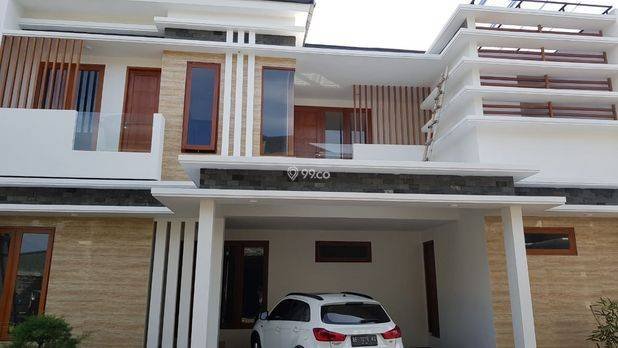 Rumah 240m Jakal KM 8, Jl Kaliurang Mewah Perum Ndalem Andaru