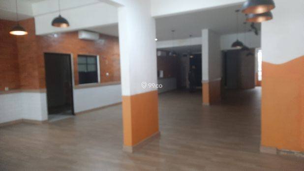 Tempat usaha ex cafe strategis maidroad dekat lapang lodaya