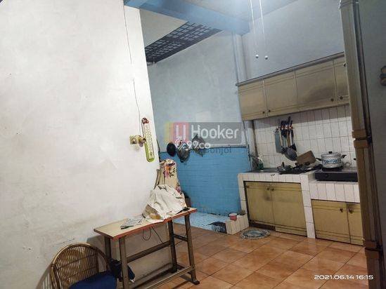 Jual Ruko Tengah Kota Jl. MT Haryono Semarang – 5893 Jual Ruko Tengah Kota Jl. MT Haryono Semarang – 5893