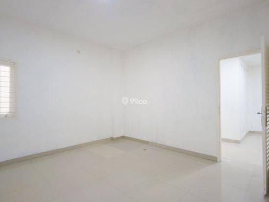 Villa di Jl. Kartini Dalam