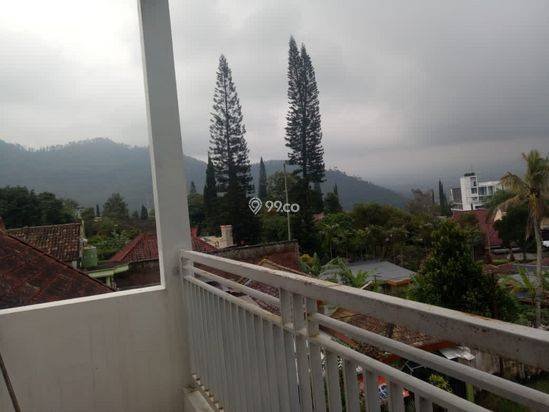 Villa keluarga dijual di 
Songgokerto kota Batu Malang