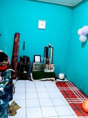 Rumah minimalis modern, masuk gang di tengah kota Bandung
