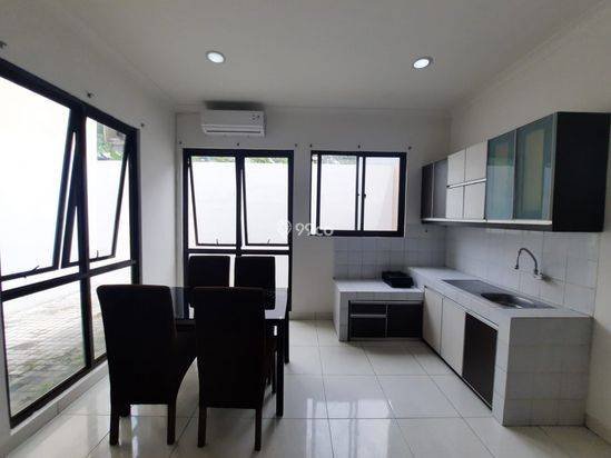 Rumah Disewakan Rapi di Caspia BSD City
