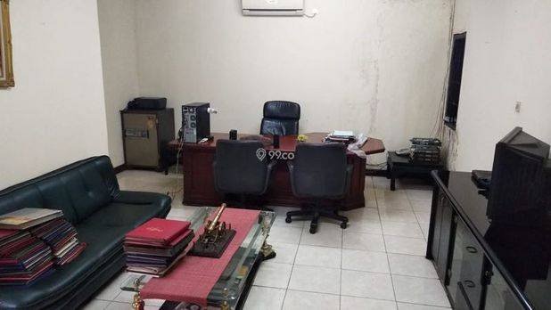 Rumah Kantor di Jalan Kalibata Tengah