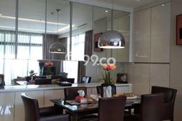 Hunian Strategis 129m2 di SCBD Jakarta Selatan 2 KT Hunian Strategis 129m2 di SCBD Jakarta Selatan 2 KT