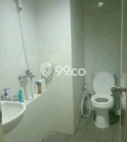 Apartemen Disewakan Terjangkau 2 KT / 1 KM di Rungkut, Surabaya Apartemen Disewakan Terjangkau 2 KT / 1 KM di Rungkut, Surabaya