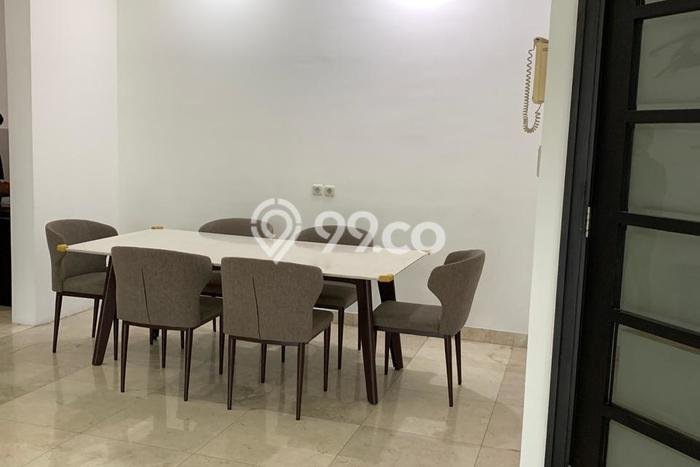 Sewa Apartemen Murah di Senayan 3 KT Sewa Apartemen Murah di Senayan 3 KT