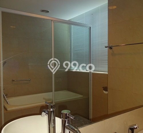 Apartemen Sewa 3 Kamar Murah Siap Huni di Jakarta Selatan, Luas 117m2 Apartemen Sewa 3 Kamar Murah Siap Huni di Jakarta Selatan, Luas 117m2