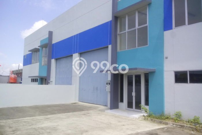 Pergudangan Multiguna Di Kawasan Delta Silicon Pergudangan Multiguna Di Kawasan Delta Silicon