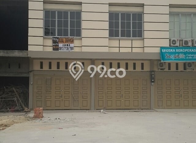 Ruko Disewakan Kawasan Arifin Ahmad, Luas 278m², Lokasi Premium Ruko Disewakan Kawasan Arifin Ahmad, Luas 278m², Lokasi Premium