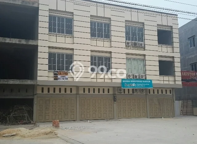 Ruko Disewakan Kawasan Arifin Ahmad, Luas 278m², Lokasi Premium Ruko Disewakan Kawasan Arifin Ahmad, Luas 278m², Lokasi Premium