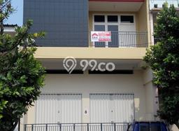 Ruko Bagus Dijual LB 200m2 Lokasi Strategis Semarang Area Cocok untuk Bisnis Ruko Bagus Dijual LB 200m2 Lokasi Strategis Semarang Area Cocok untuk Bisnis