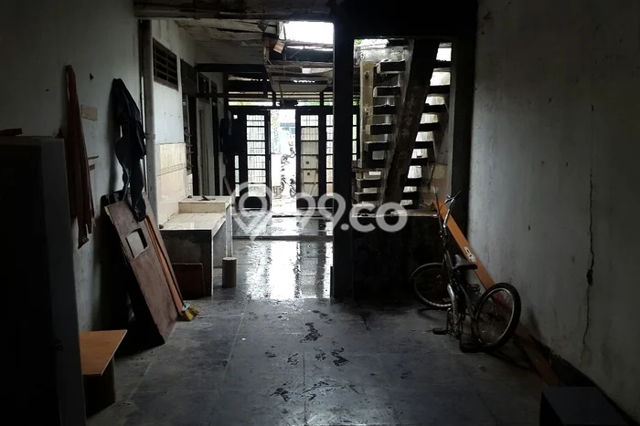 gudang lt. 720m lokasi bagus dan masuk kontainer jelambar gudang lt. 720m lokasi bagus dan masuk kontainer jelambar