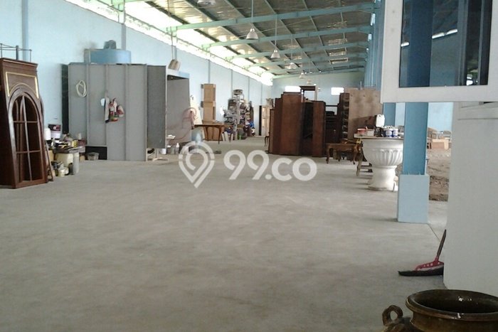 LOKASI PREMIUM! Gudang di Ungaran, Luas 2700m², Area Bisnis LOKASI PREMIUM! Gudang di Ungaran, Luas 2700m², Area Bisnis