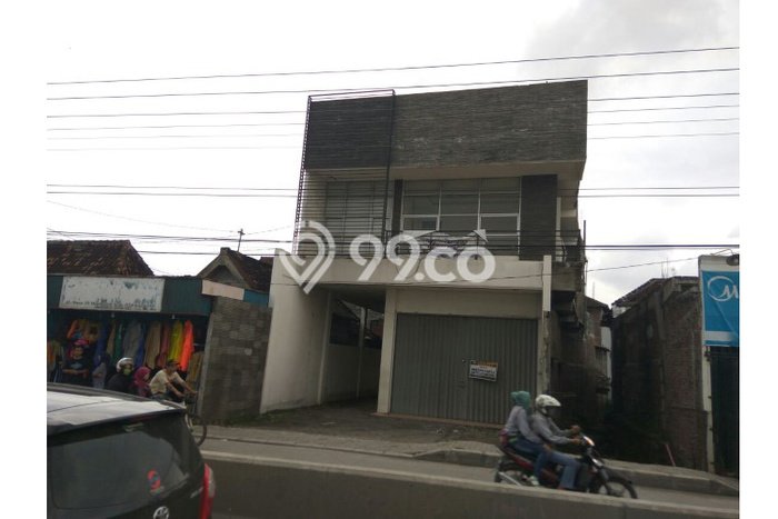 Ruko 2 lantai jalan raya mranggen, Demak, eks Bank Jateng Ruko 2 lantai jalan raya mranggen, Demak, eks Bank Jateng