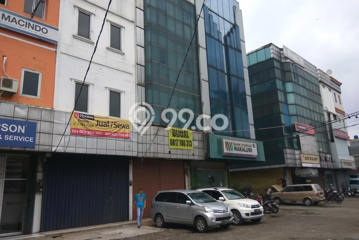 Ruko Dijual Lokasi Emas di Ciputat Luas 335m2 Ruko Dijual Lokasi Emas di Ciputat Luas 335m2
