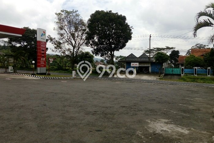 Dijual Komersial Kawasan Premium di Karangpandan, Luas 800m², Jalan Utama Dijual Komersial Kawasan Premium di Karangpandan, Luas 800m², Jalan Utama