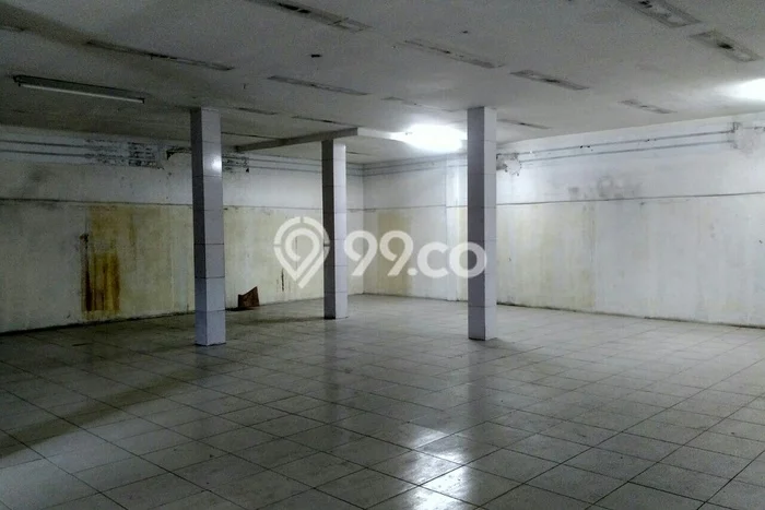 Unit Ruko Dijual di Bandung LT 280m2 & LB 140m2 Unit Ruko Dijual di Bandung LT 280m2 & LB 140m2