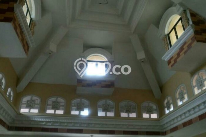 PELUANG EMAS! Ruko Kawasan Gentan, Luas 450m², Nilai Profit Tinggi PELUANG EMAS! Ruko Kawasan Gentan, Luas 450m², Nilai Profit Tinggi