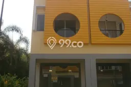 SEWA TERBAIK! Ruko Kawasan Gading Serpong, Luas 100m², Jalan Utama SEWA TERBAIK! Ruko Kawasan Gading Serpong, Luas 100m², Jalan Utama