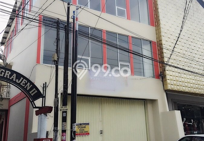 Ruko Dijual di Prime Area Semarang Luas 420m2 Ruko Dijual di Prime Area Semarang Luas 420m2
