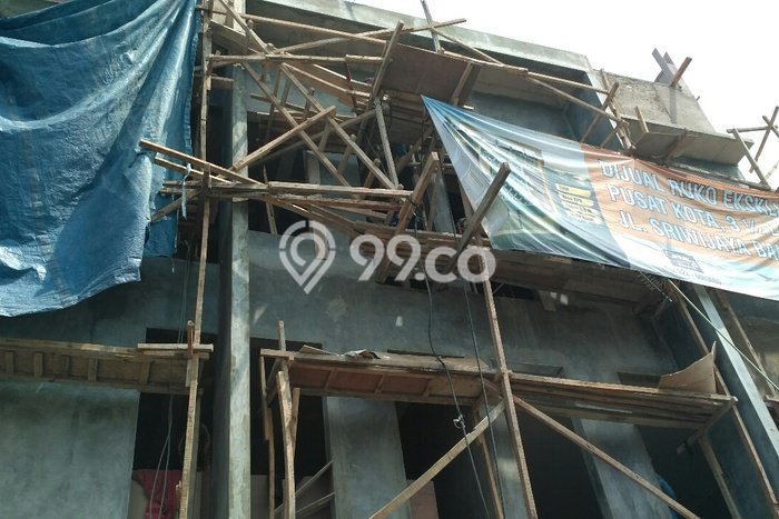 Ruko Dijual di Bandung LT 160m2 & LB 250m2 Lokasi Terbaik! Ruko Dijual di Bandung LT 160m2 & LB 250m2 Lokasi Terbaik!