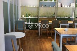 Ruko Area Bisnis Kawasan Senayan, Luas 450m², Jalan Utama Ruko Area Bisnis Kawasan Senayan, Luas 450m², Jalan Utama
