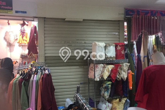 Unit Komersial Dijual di Kramat Jati Jakarta Timur Luas Tanah 7m2, Luas Bangunan 7m2 Unit Komersial Dijual di Kramat Jati Jakarta Timur Luas Tanah 7m2, Luas Bangunan 7m2
