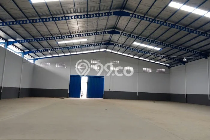 Gudang Disewa di Bogor dengan LB 3000m2 Area Komersial Ramai Gudang Disewa di Bogor dengan LB 3000m2 Area Komersial Ramai