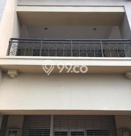 Ruko Premium di Grogol, Luas 300m², Kawasan Bisnis, Tingkat Keramaian Tinggi Ruko Premium di Grogol, Luas 300m², Kawasan Bisnis, Tingkat Keramaian Tinggi