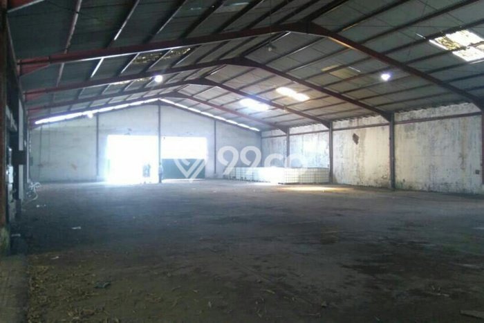 Gudang Dijual Lokasi Emas di Manyar Luas 1200m2 Gudang Dijual Lokasi Emas di Manyar Luas 1200m2