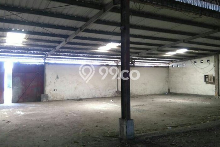 Gudang Dijual Lokasi Emas di Manyar Luas 1200m2 Gudang Dijual Lokasi Emas di Manyar Luas 1200m2