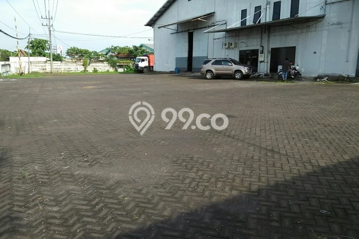 Disewakan Gudang di Pusat Kota Surabaya Ramai Strategis Disewakan Gudang di Pusat Kota Surabaya Ramai Strategis