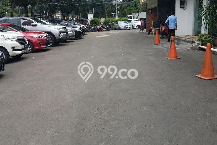 Unit Ruko Tersedia di Kemang Spesifikasi LB 500m2 Unit Ruko Tersedia di Kemang Spesifikasi LB 500m2