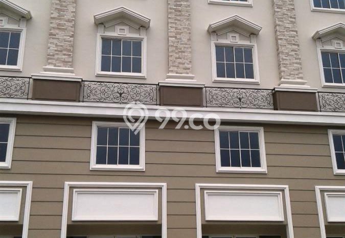 Ruko Area Komersial di Green Lake City, Luas 213m², Mainroad Ruko Area Komersial di Green Lake City, Luas 213m², Mainroad