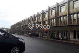 For Rent Ruko Premium di Cipondoh, Luas 168m², Area Komersial For Rent Ruko Premium di Cipondoh, Luas 168m², Area Komersial