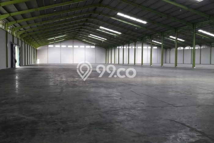Gudang untuk Disewa di Pusat Bekasi Luas Bangunan 15000m2 Gudang untuk Disewa di Pusat Bekasi Luas Bangunan 15000m2