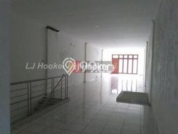 Ruko Lokasi Strategis Kawasan Semarang Tengah, Luas 300m2m², Disewakan, Area Bisnis Ruko Lokasi Strategis Kawasan Semarang Tengah, Luas 300m2m², Disewakan, Area Bisnis