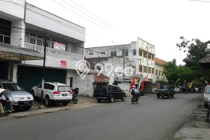 Ruko Bagus Dijual LB 815m2 Lokasi Strategis Malang Area Cocok untuk Berbisnis Ruko Bagus Dijual LB 815m2 Lokasi Strategis Malang Area Cocok untuk Berbisnis
